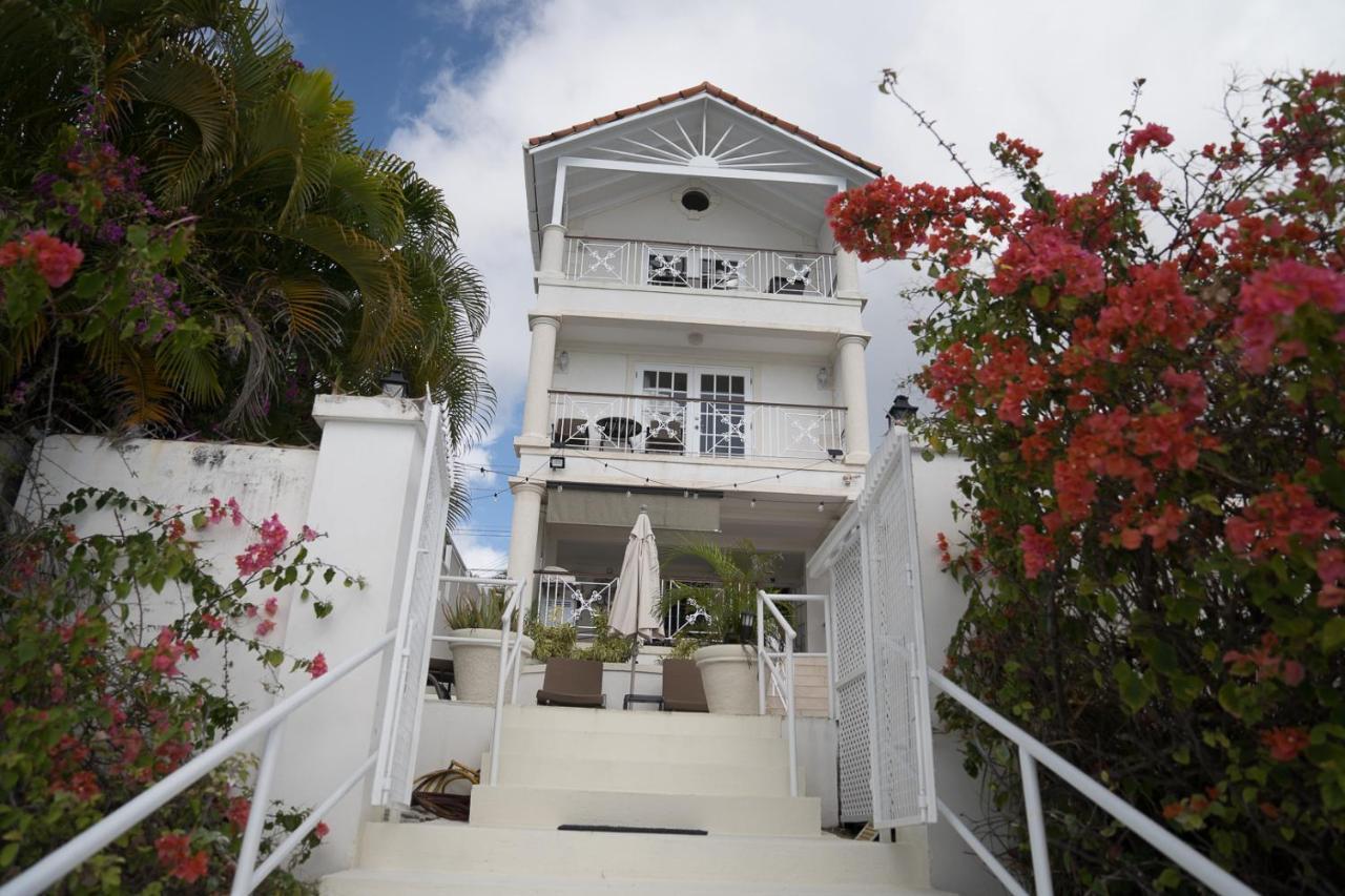 Bianca Bay 3 Bedroom West Coast Beach Front Villa Сейнт Джеймс Екстериор снимка